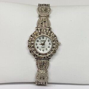 Mayfair vintage Women’s Marcasite Quartz Watch silver tone 26mm size 8” running